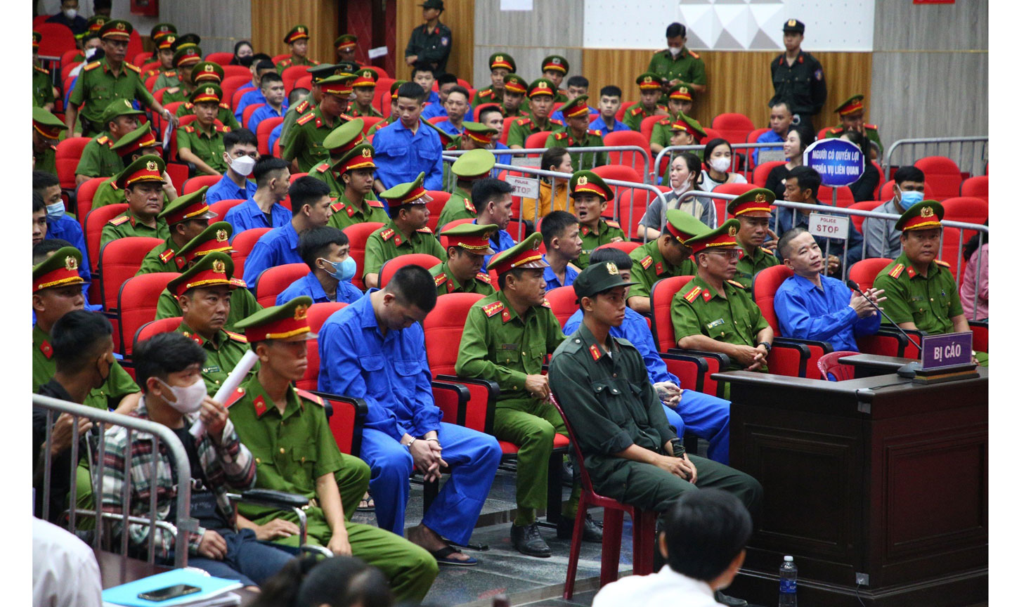 Các bị cáo tại tòa.