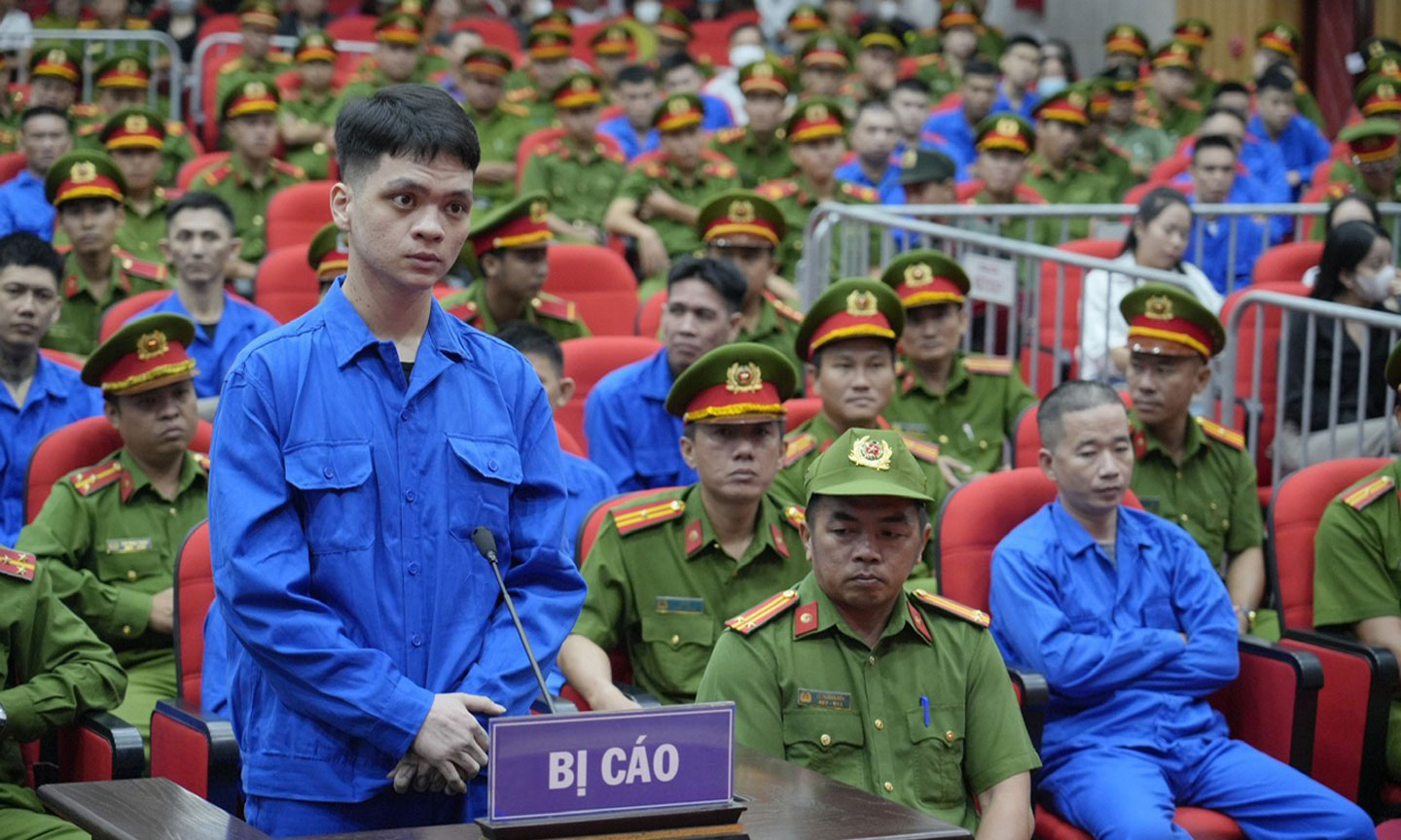 Đoàn Thiên Long, đối tượng nổ súng khiến 2 người chết, nhiều người bị thương trong vụ án.