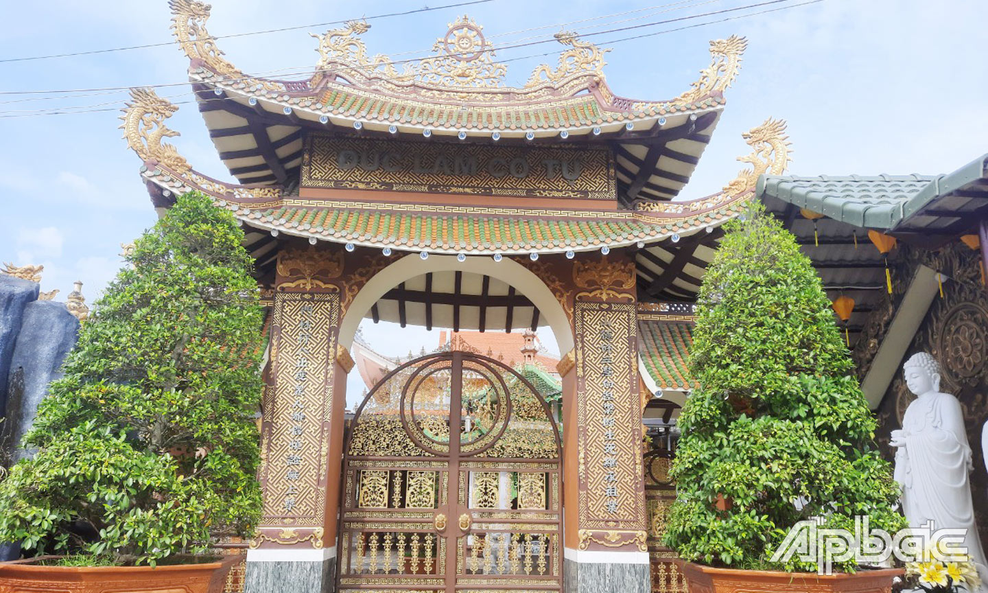 Chùa Đức Lâm hiện tại đã được xây dựng mới khang trang trên nền ngôi cổ tự xưa.