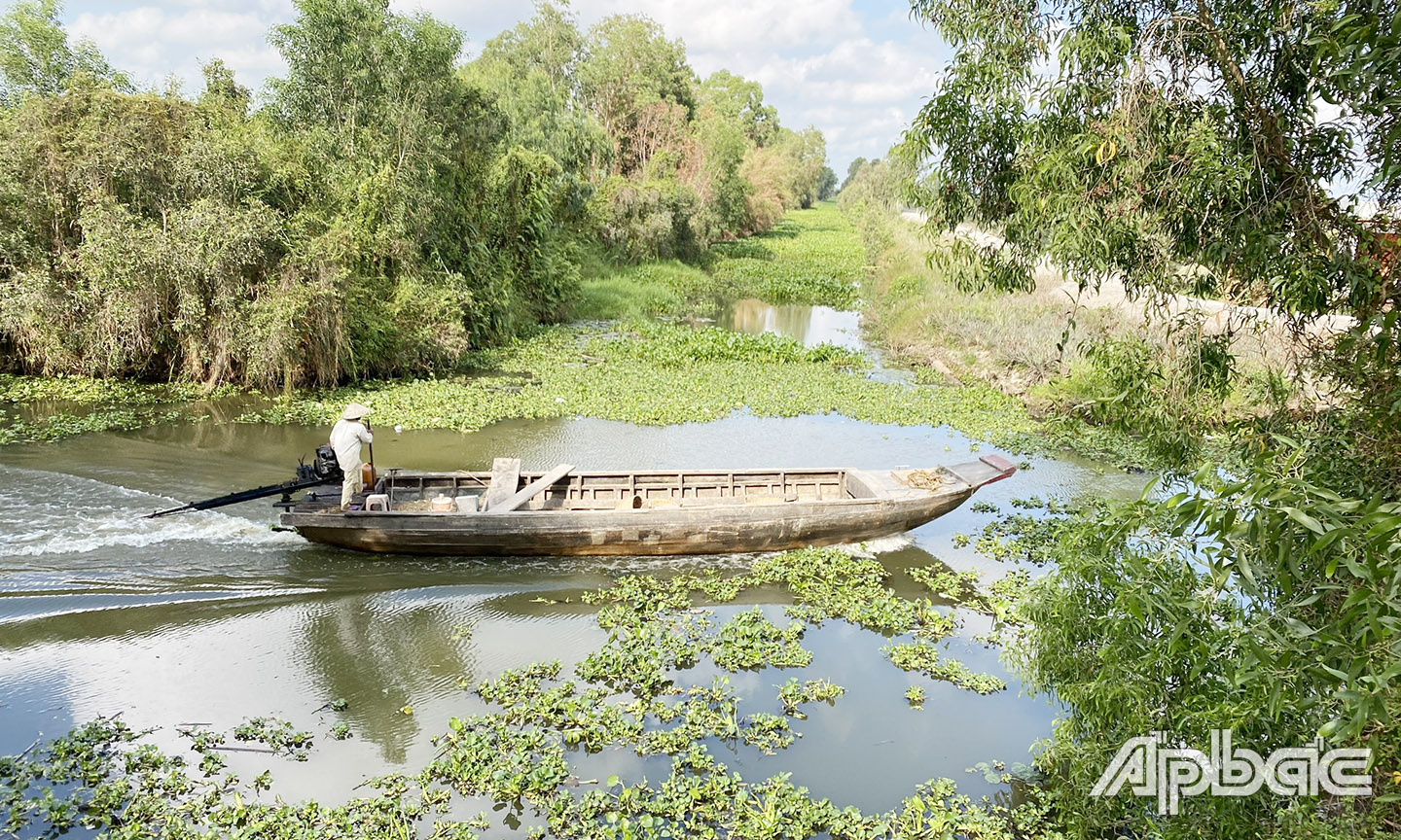 Phương tiện thuỷ lưu thông khó khăn trên tuyến kênh 500.