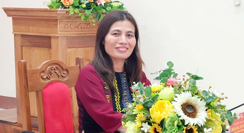 Bà Hồ Thị Minh.