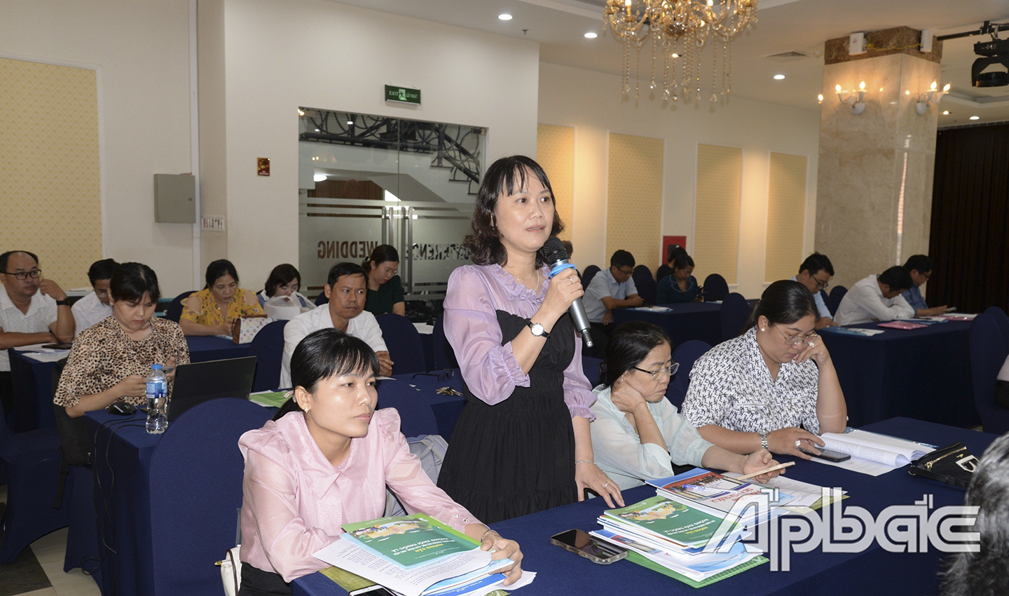 Đại biểu thảo luận về kết quả công tác PCTHTL năm 2023 và nhiệm vụ năm 2024