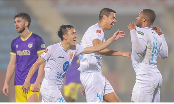 ĐKVĐ Nam Định sẽ gặp sự cạnh tranh quyết liệt từ B.Bình Dương, CAHN và Hà Nội FC ở mùa bóng 2024-2025. Ảnh; thethao.sggp.org.vn