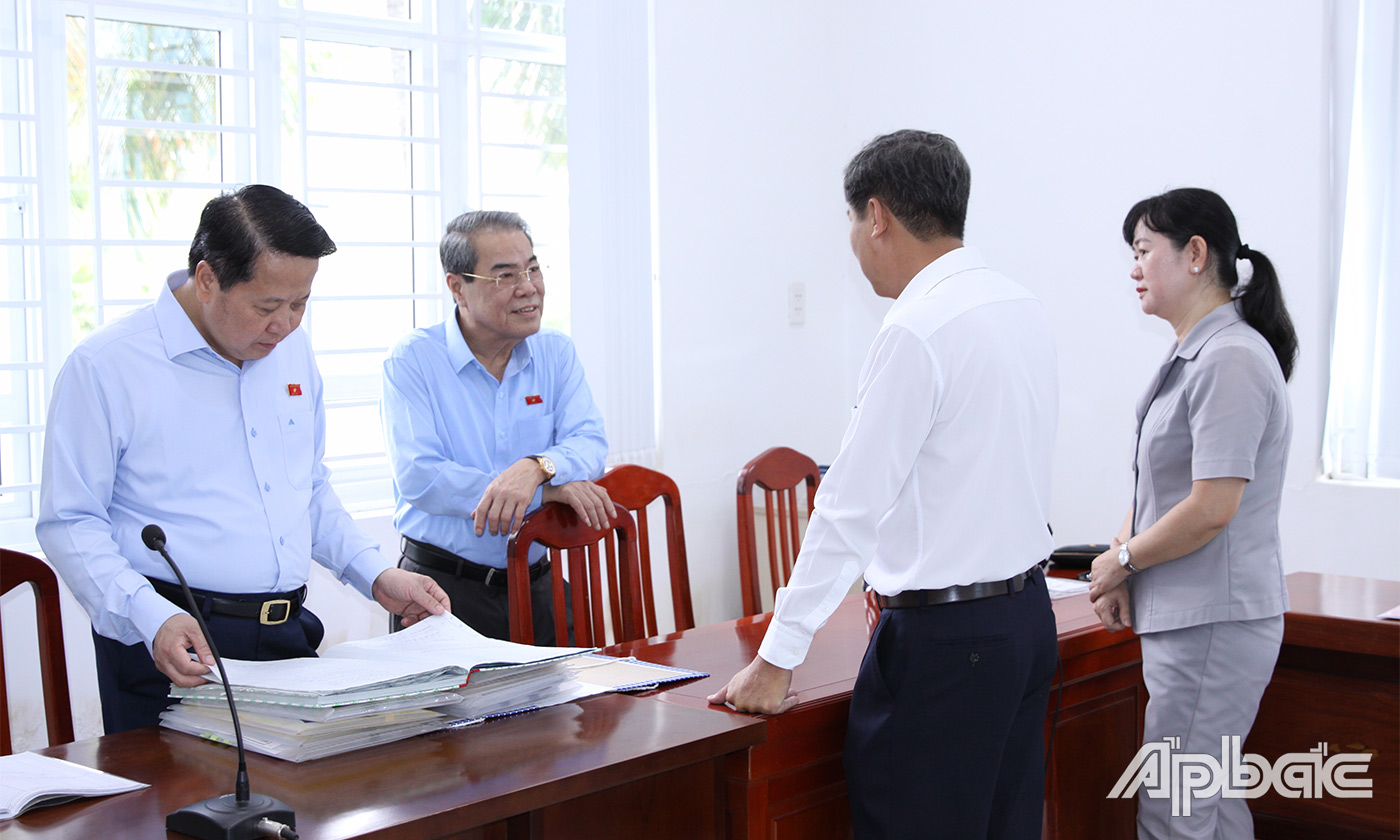 Đoàn giám sát đã đến khảo sát thực tế tại Trụ sở tiếp công dân tỉnh Tiền Giang