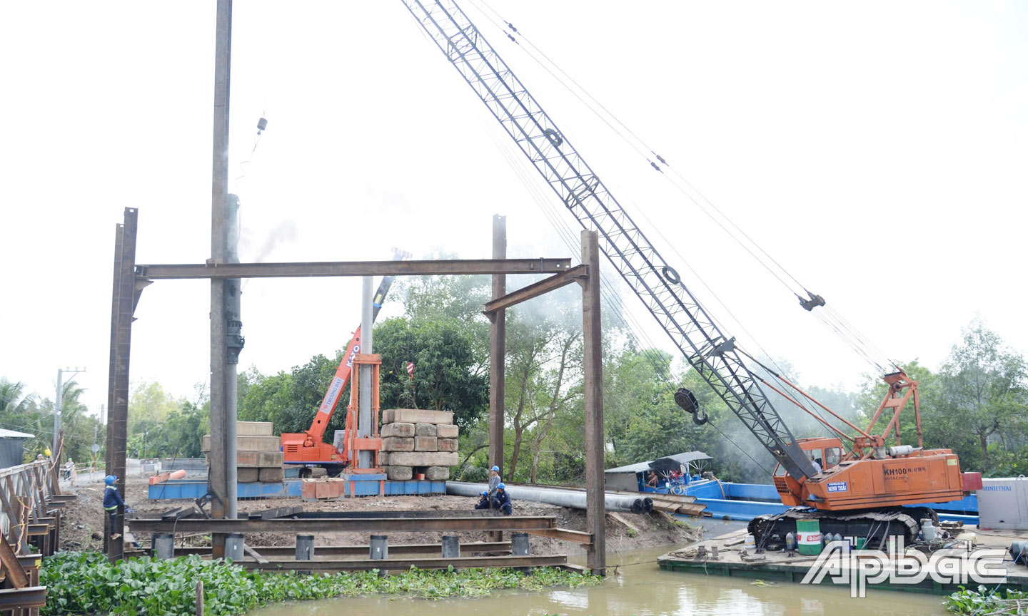 Các cầu và cống trên đường tỉnh 861 và 863 đang được tập trung đẩy nhanh tiến độ thi công.