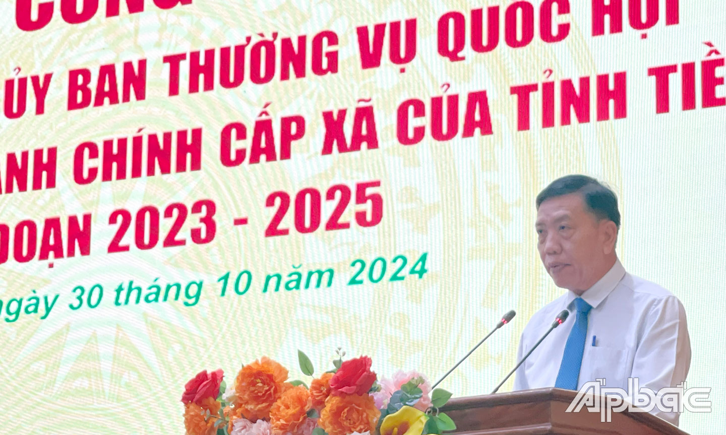 ông Nguyễn Thành Công - Tỉnh ủy viên, Phó Bí thư Thành ủy, Chủ tịch Ủy ban nhân dân thành phố Mỹ Tho giao nhiệm vụ cho các đơn vị.