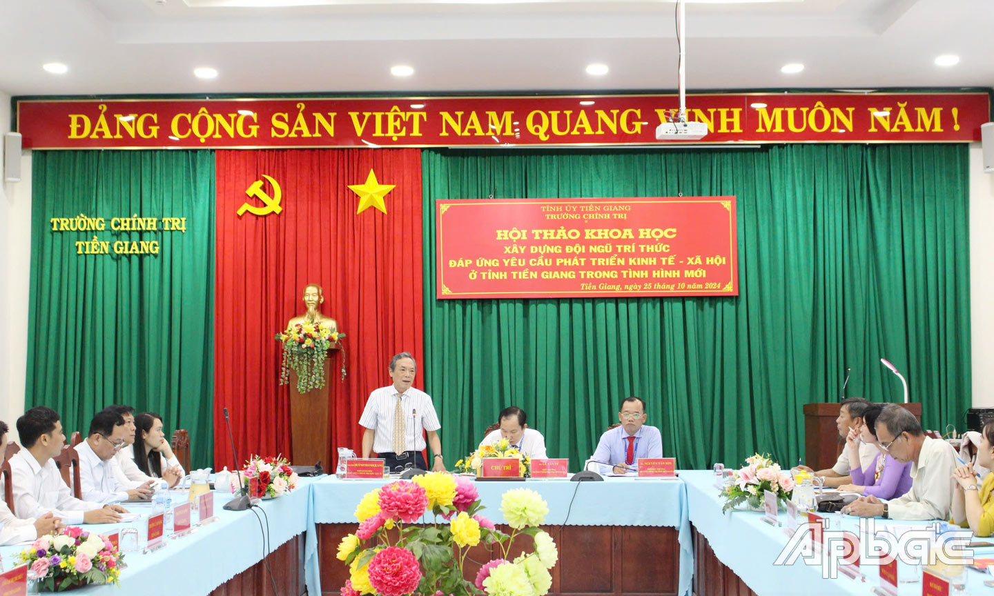 Quang cảnh Hội thảo khoa học xây dựng ĐNTT đáp  ứng yêu cầu phát triển KT-XH ở tỉnh Tiền Giang trong  tình hình mới vừa được Trường Chính trị Tiền Giang tổ chức.