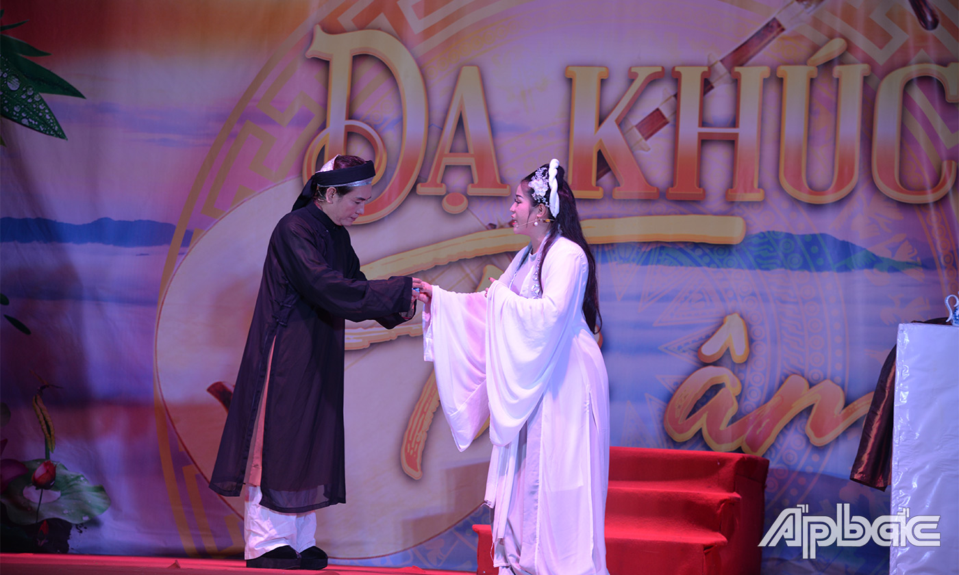 Trích đoạn Ánh lửa Lam Sơn