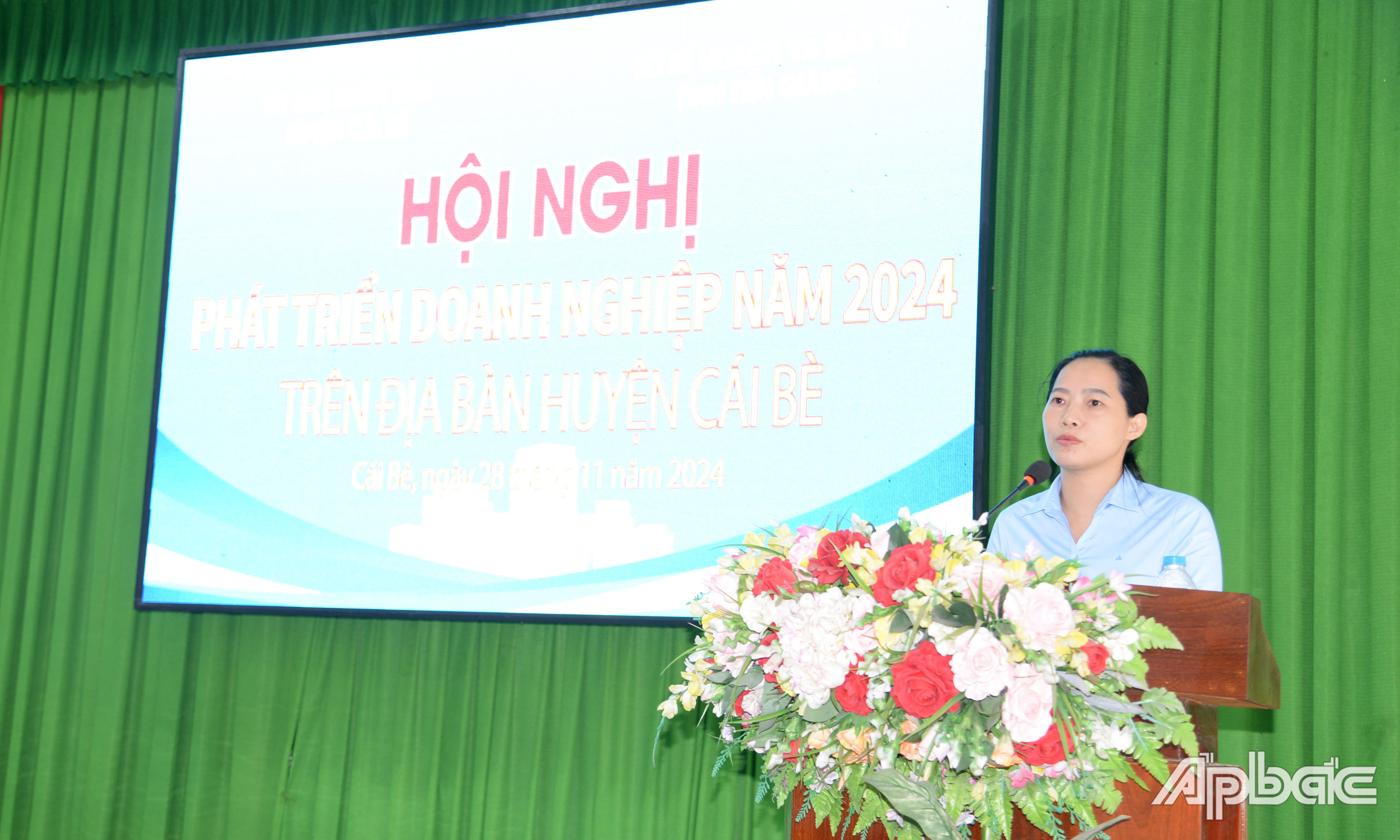 Đồng chí Trương Thị Phương Trang phát biểu tại hội nghị.