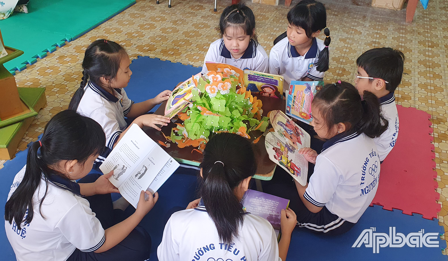 Phát triển kỹ năng cho học sinh tiểu học. 