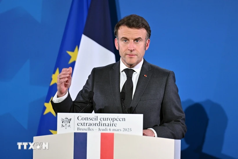 Tổng thống Pháp Emmanuel Macron phát biểu tại Hội nghị thượng đỉnh EU về quốc phòng và Ukraine, tại Brussels, Bỉ ngày 6/3/2025. Ảnh: Anadolu Agency/TTXVN