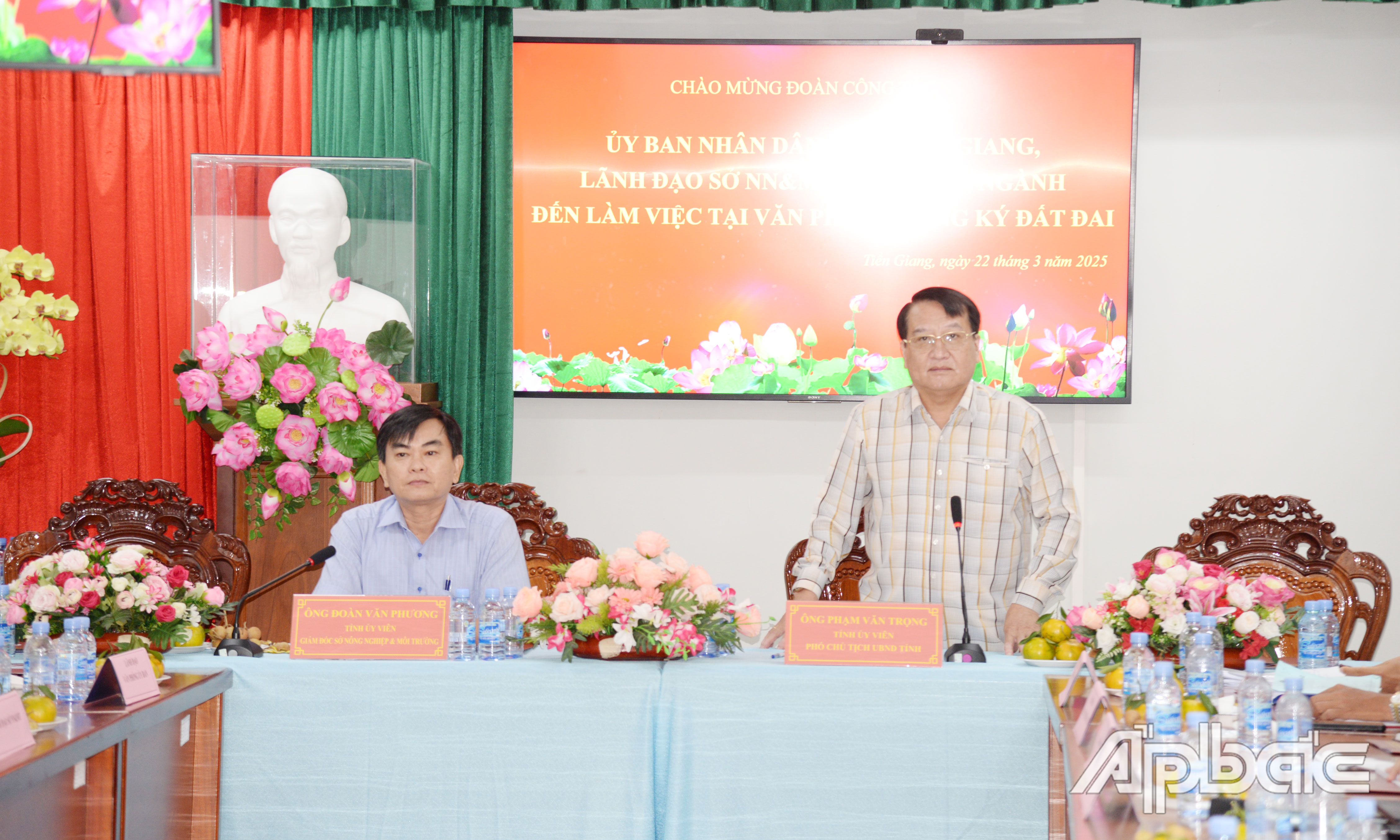 Đồng chí Phạm Văn Trọng phát biểu chỉ đạo buổi làm việc.