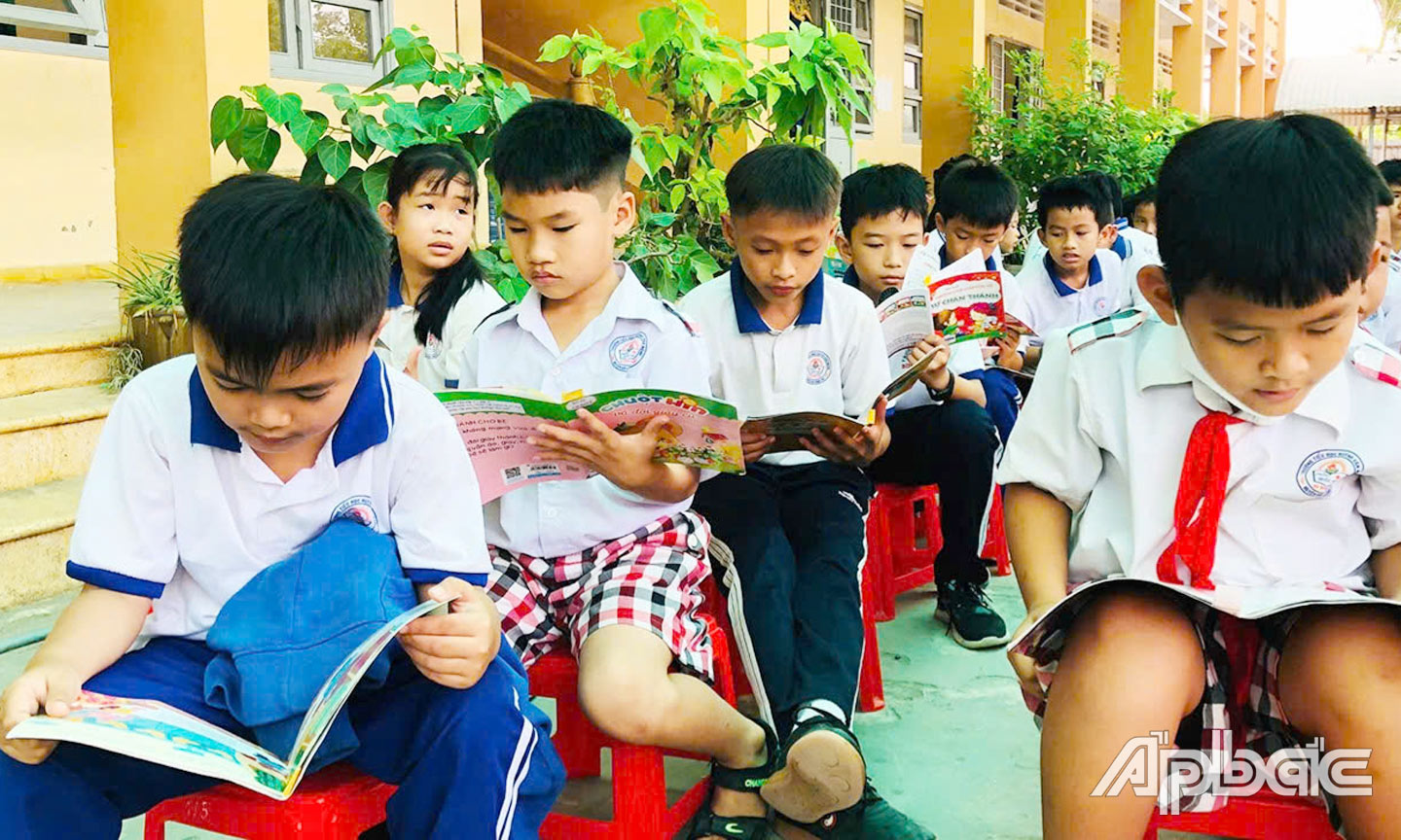 Ngày hội đọc sách năm 2025 được tổ chức tại Trường Tiểu học Huỳnh Văn Mảnh, huyện Gò Công Tây. 