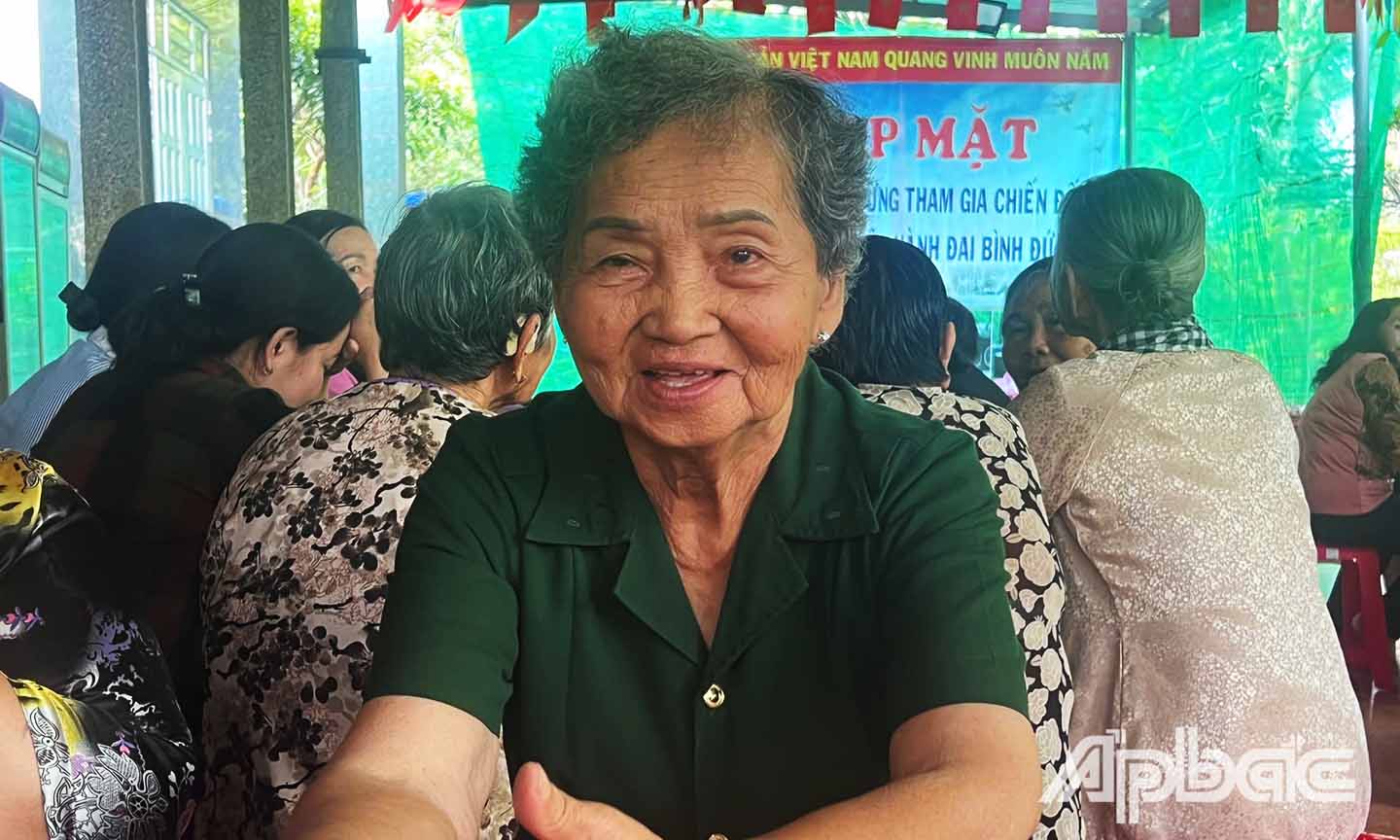 Nụ cười phúc hậu của Anh hùng Lực lượng vũ trang nhân dân Nguyễn Thị Ánh Thu hôm nay.