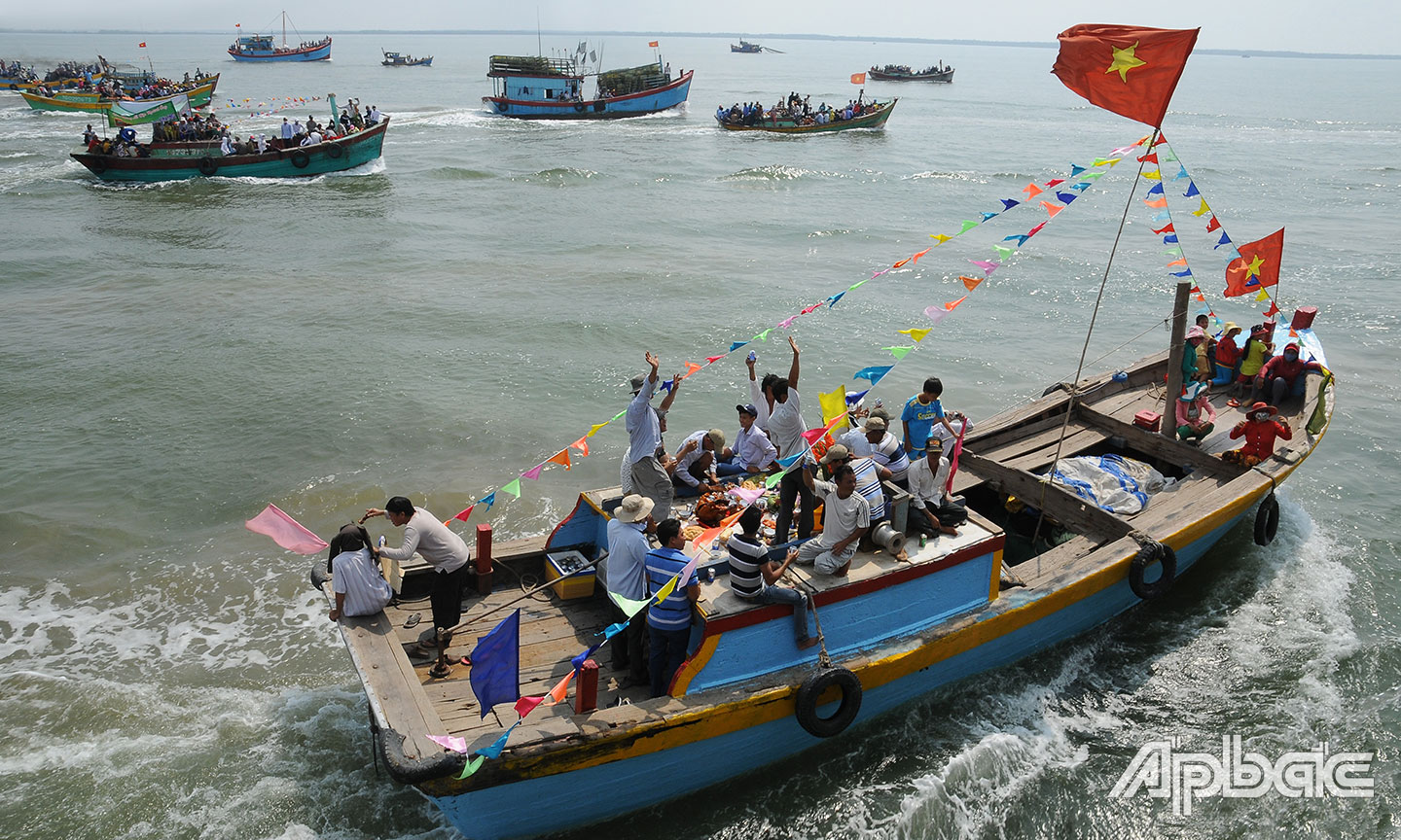 Lễ hội Nghinh Ông ở Vàm Láng.                                                                                                Ảnh: lập đức