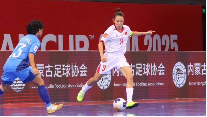 Thắng đậm Philippines, đội tuyển futsal nữ Việt Nam giành vé vào tứ kết. (Ảnh: VFF)