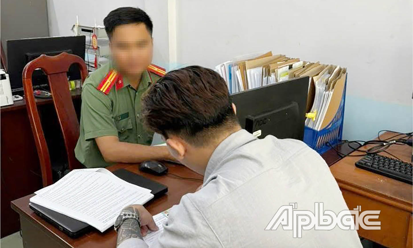 N.M.T tại cơ quan Công an. Ảnh Công an.