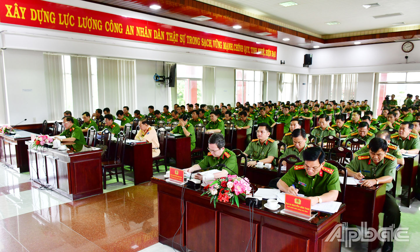 Đại biểu tham dự hội nghị. Ảnh: Đặng Thanh