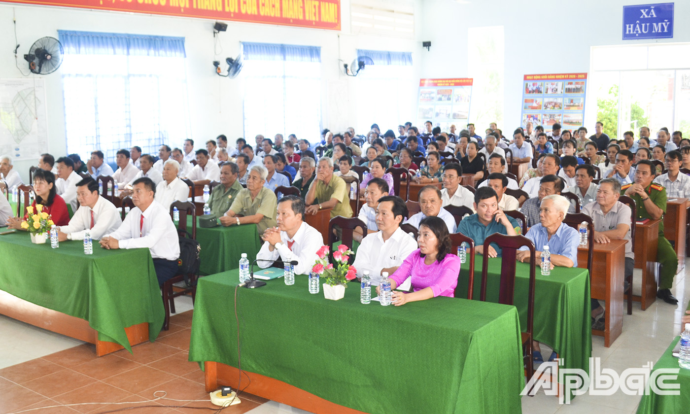 Quang cảnh buổi Lễ tại điểm cầu xã Hậu Mỹ.