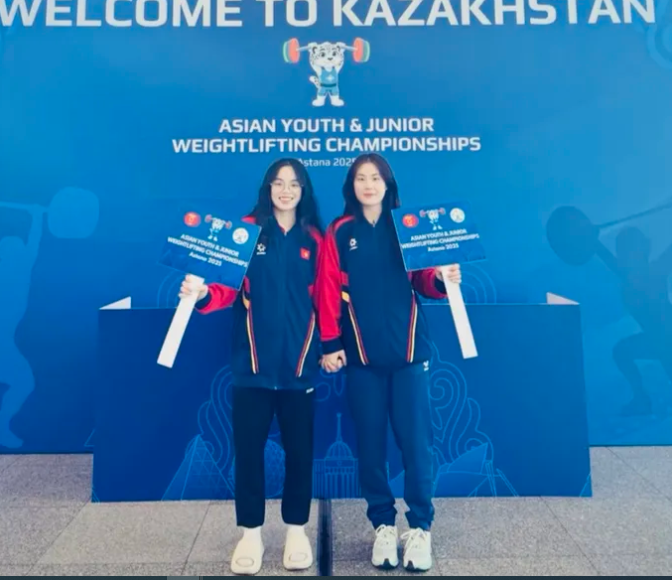 VĐV cử tạ trẻ Việt Nam đang có mặt thi đấu giải ở Kazakhstan. Ảnh: CUTAVN