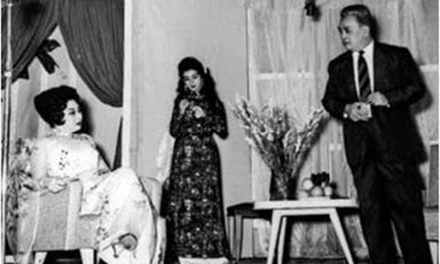 NSND Năm Châu diễn xuất trên sân khấu. Ảnh: sưu tầm