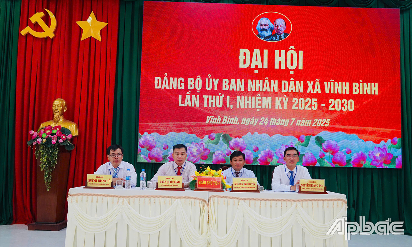 chủ tọa kỳ họp