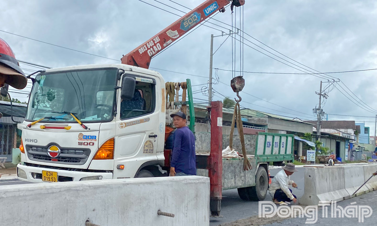 Điểm đầu dự án tại ngã tư Đồng Tâm (nút giao giữa quốc lộ 1 và tỉnh lộ 870) thuộc huyện Châu Thành, tỉnh cũ Tiền Giang (nay thuộc Đồng Tháp).