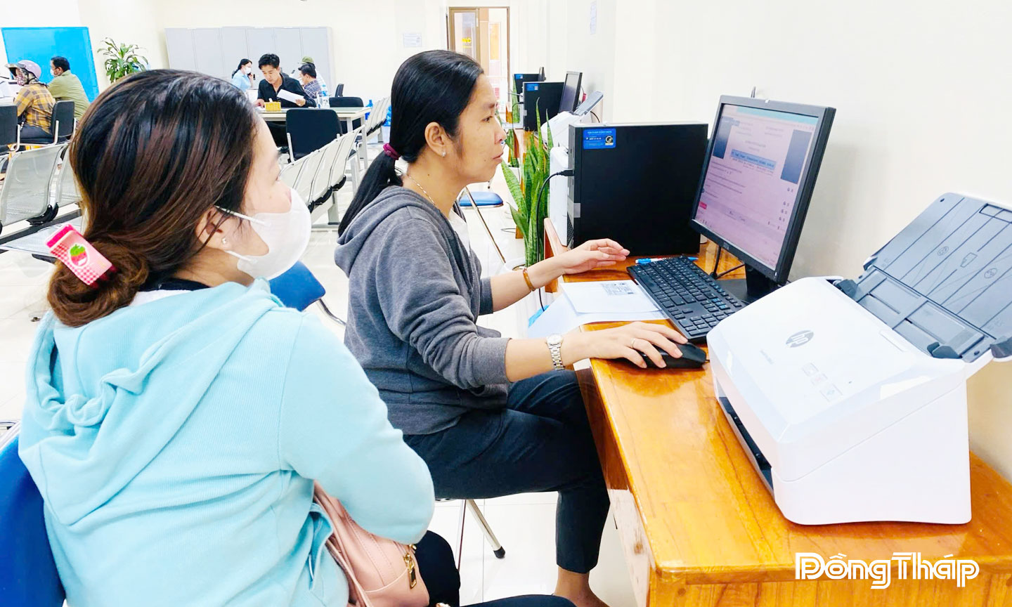 Số hóa vườn xoài tại “Làng thông minh” Tân Thuận Tây.