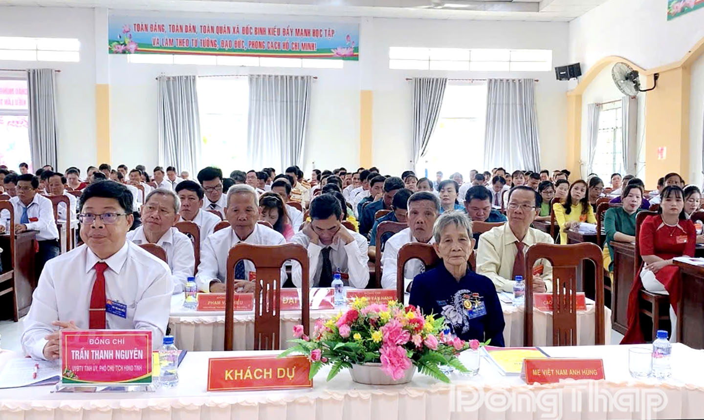 Đại biểu tham dự Đại hội đại biểu Đảng bộ xã Đốc Binh Kiều nhiệm kỳ 2025 - 2030