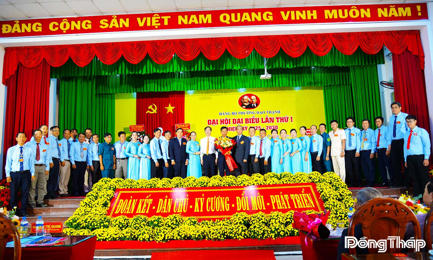 Ban Chấp hành Đảng bộ phường Đạo Thạnh lần thứ I, nhiệm kỳ 2025 - 2030 ra mắt trước Đại hội. 