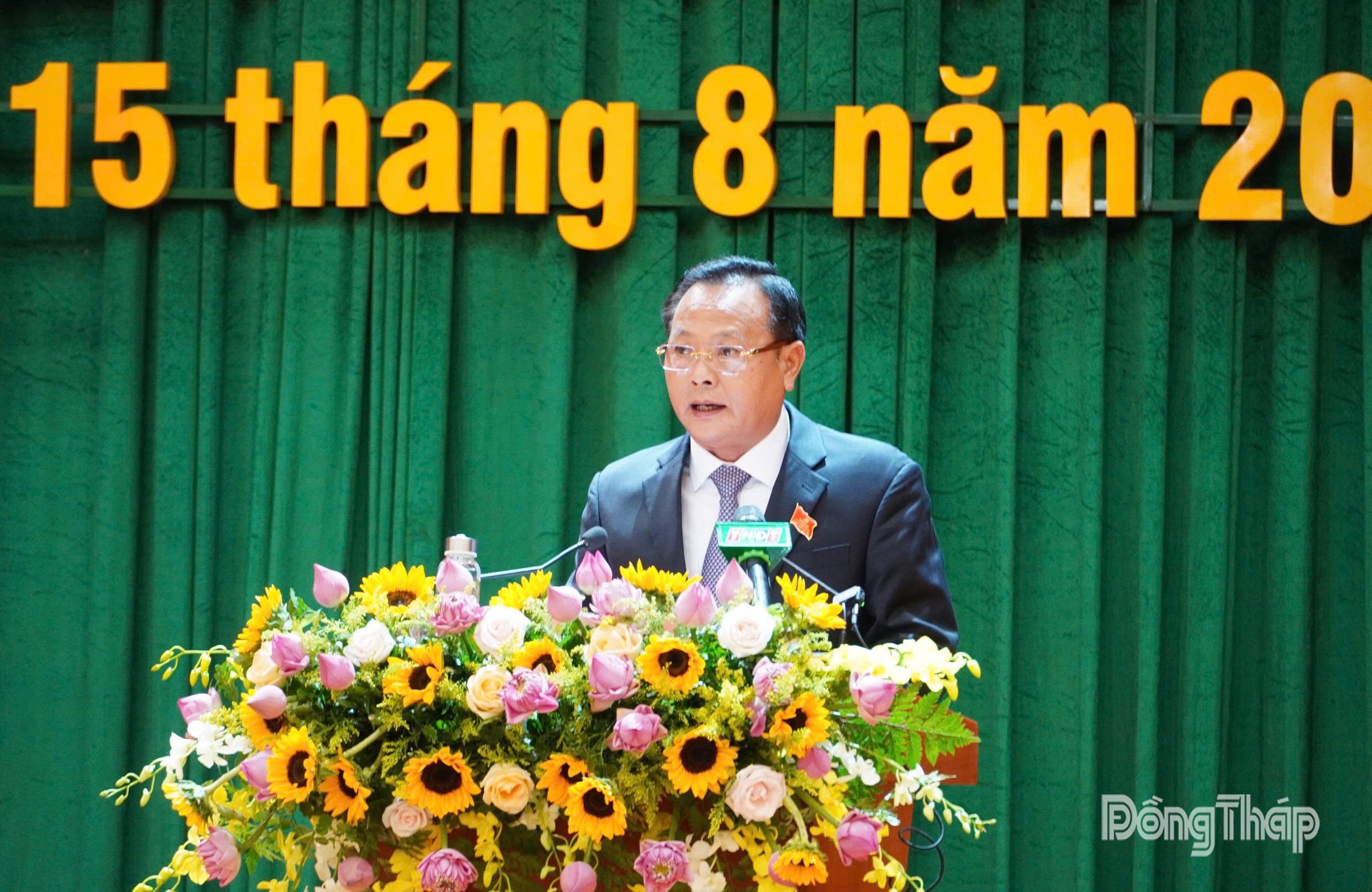 Đồng chí Nguyễn Hùng Tráng, Tỉnh ủy viên, Bí thư Đảng ủy, Chủ tịch Hội đồng nhân dân phường Cao Lãnh phát biểu bế mạc Đại hội.