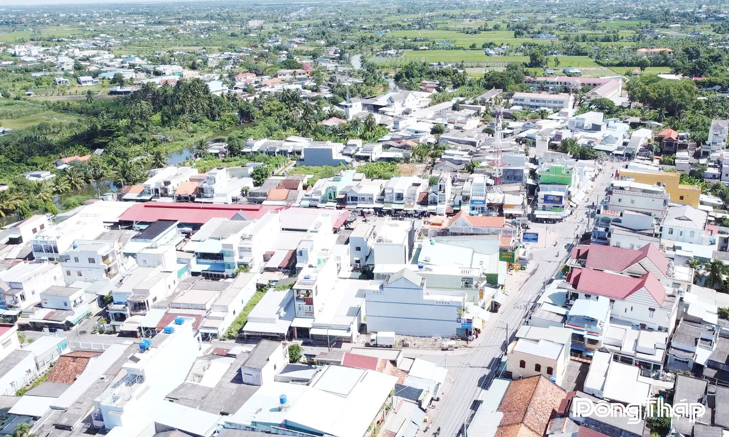 Một góc của xã Tân Đông chụp từ trên cao.                                                                                                                                                                          Ảnh: NHỰT NAM