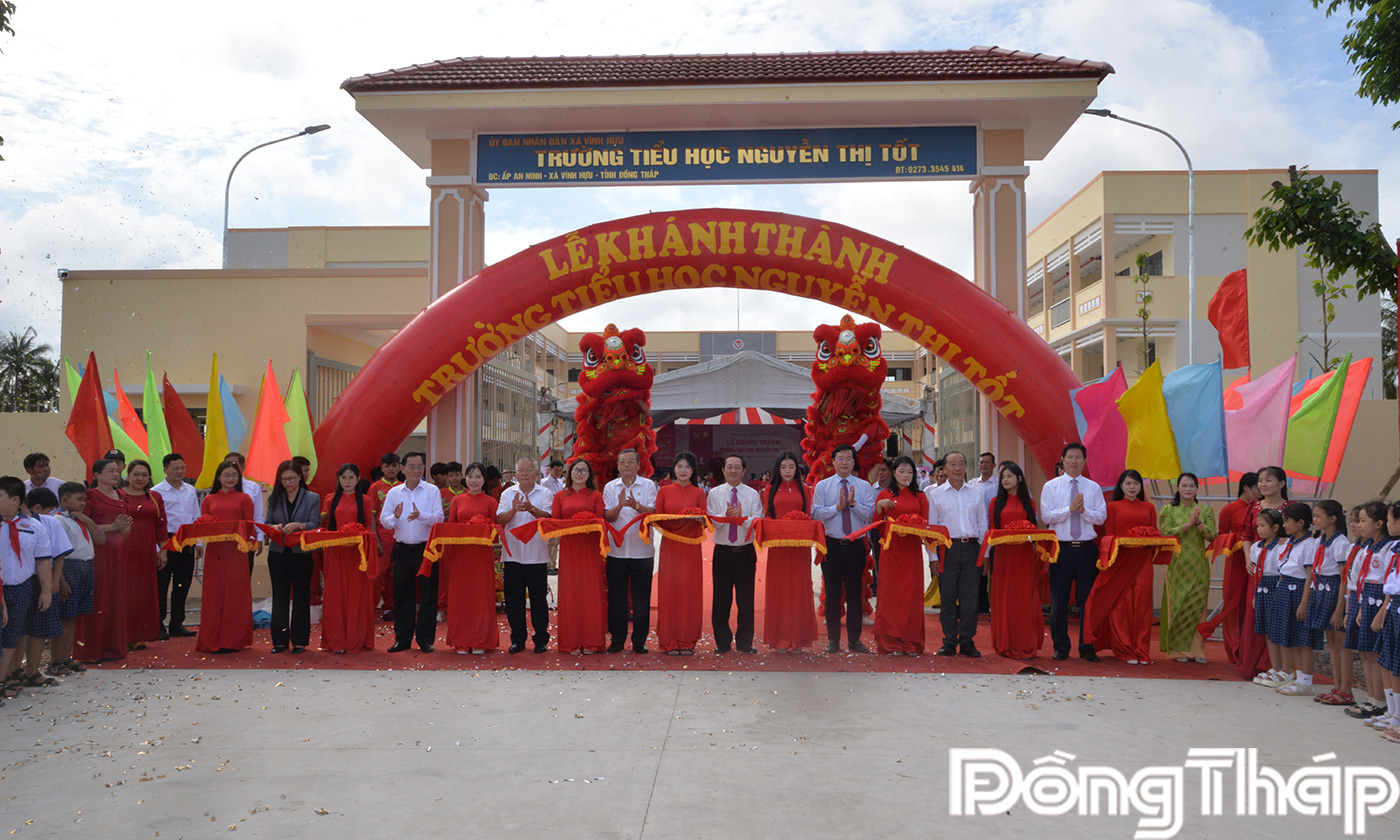 nghi thức cắt băng khánh thành