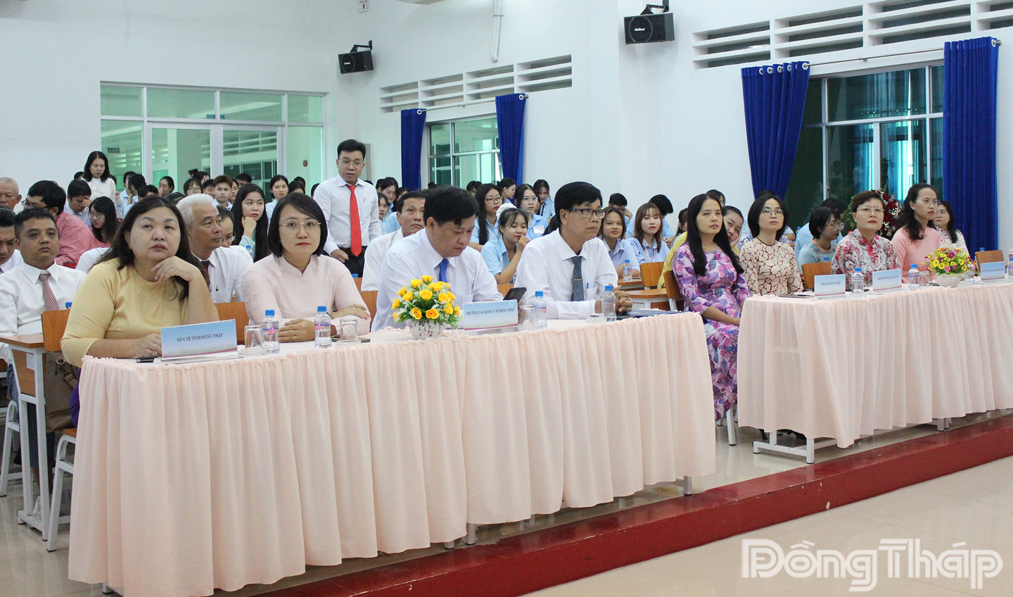 Đại biểu dự Lễ khai giảng năm học 2025 - 2026.