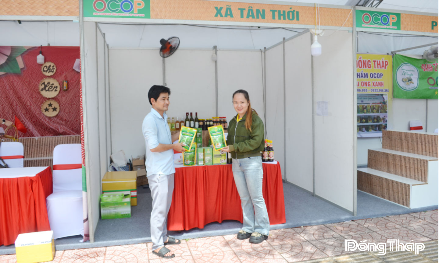 Sản phẩm Trà trái mãng cầu xiêm Vĩnh Phát của Công ty TNHH Travipha được ứng dụng công nghệ chế biến sau thu hoạch đạt OCOP 5 sao.