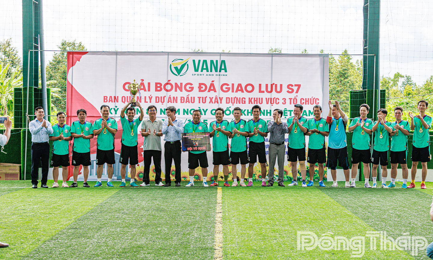 đội bóng Văn Phòng UBND tỉnh Đồng Tháp đã xuất sắc giành được ngôi vô địch giải đấu