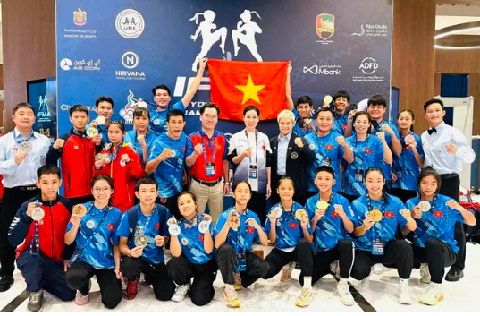 Đội muay Việt Nam tại giải vô địch trẻ thế giới 2025. Ảnh: LÊ NA