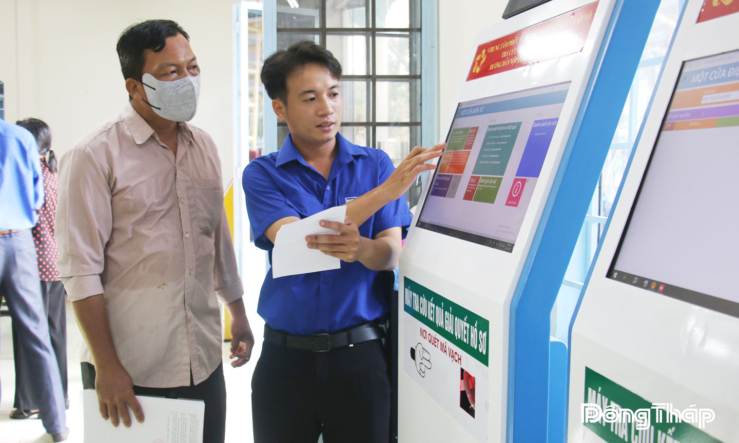  Xã Lấp Vò, Tập trung cải cách hành chính, đưa dịch vụ công đến gần dân.