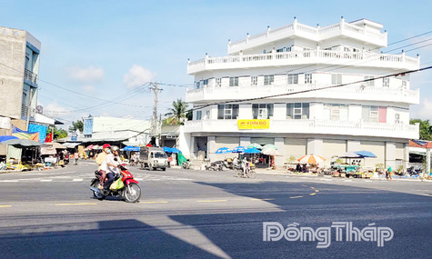 Đường dẫn cầu Rạch Miễu 2: Cần sớm có biện pháp đảm bảo an toàn giao thông