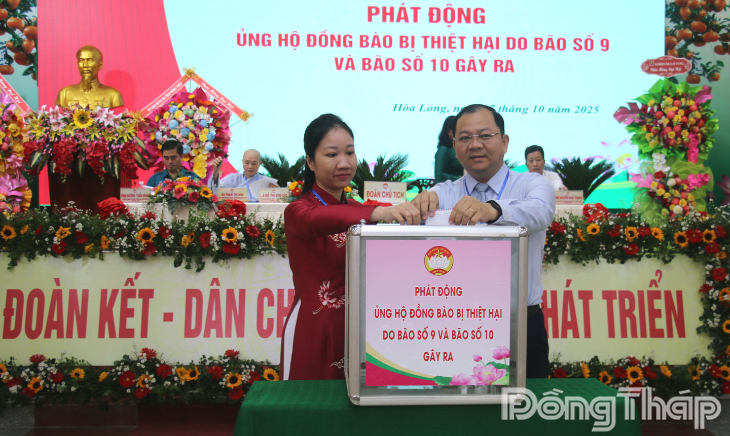 Tại đại hội, các đại biểu tham dự cũng tham gia đóng góp ủng hộ đồng bào khắc phục thiệt hại do bão số 9 và số 10 gây ra.