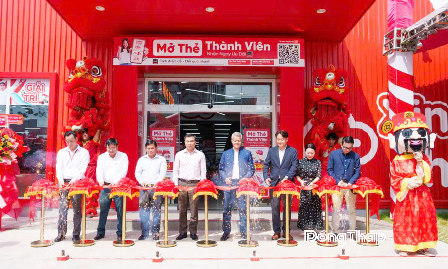 Tập đoàn Central Retail Việt Nam vừa tổ chức lễ khai trương đưa vào hoạt động siêu thị mini go tại đường Nguyễn Văn Côn, Khu phố 5, xã Vĩnh Bình.                                                                                                                                                                                                                        Ảnh: CTV