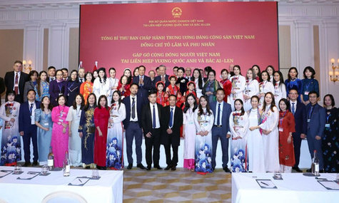 Party chief To Lam meets Vietnamese community in UK