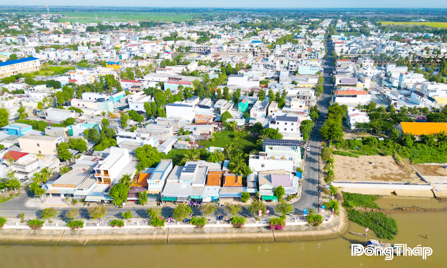 Sức sống mới đô thị biên giới phường Hồng Ngự.