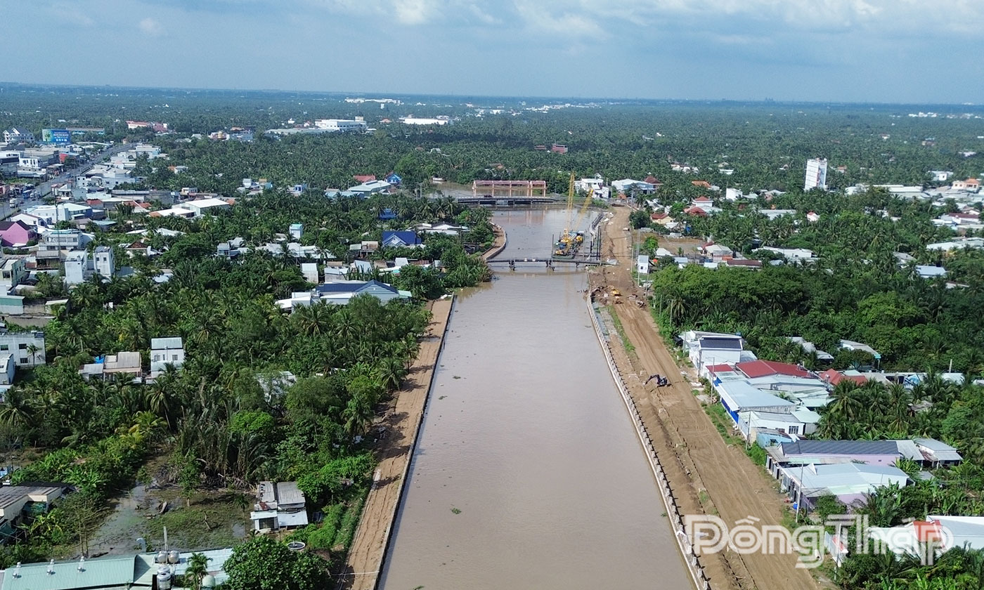 Cống Bảo Định sẽ vận hành với số cửa mở hạn chế trong đợt triều cường đầu tháng 10 âm lịch.