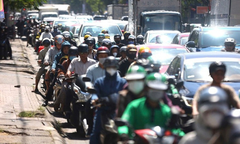 Ho Chi Minh City moves to control vehicle emissions under phased roadmap