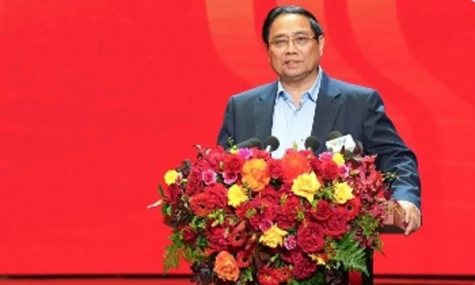 Trợ lực doanh nghiệp đứng dậy sau bão lũ