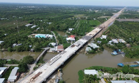 Bước đà để tăng tốc