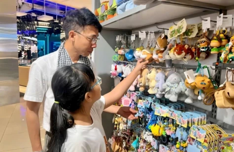 Vượt qua áp lực chi tiêu cuối năm