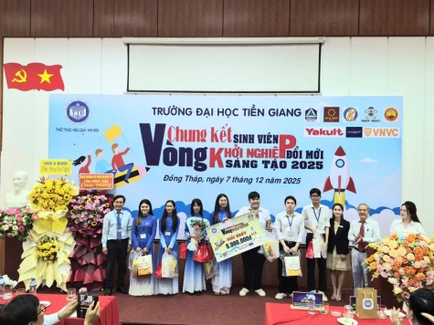 Cuộc thi "Sinh viên khởi nghiệp đổi mới sáng tạo" năm 2025: Dự án “Chanh dây Plus - Đa dạng hóa sản phẩm từ chanh dây” đoạt giải Đặc biệt