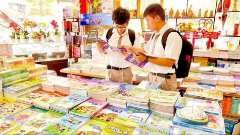 Khi sự ổn định của giáo dục bắt đầu từ việc chọn đúng bộ sách giáo khoa